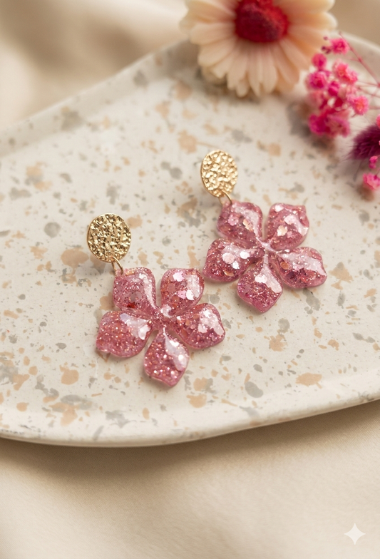 Boucle d'oreille rose pailletté